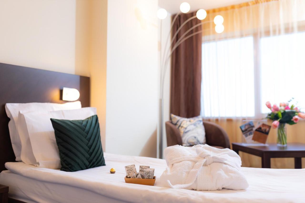 Hotel Terra Balneo Galaţi Buitenkant foto
