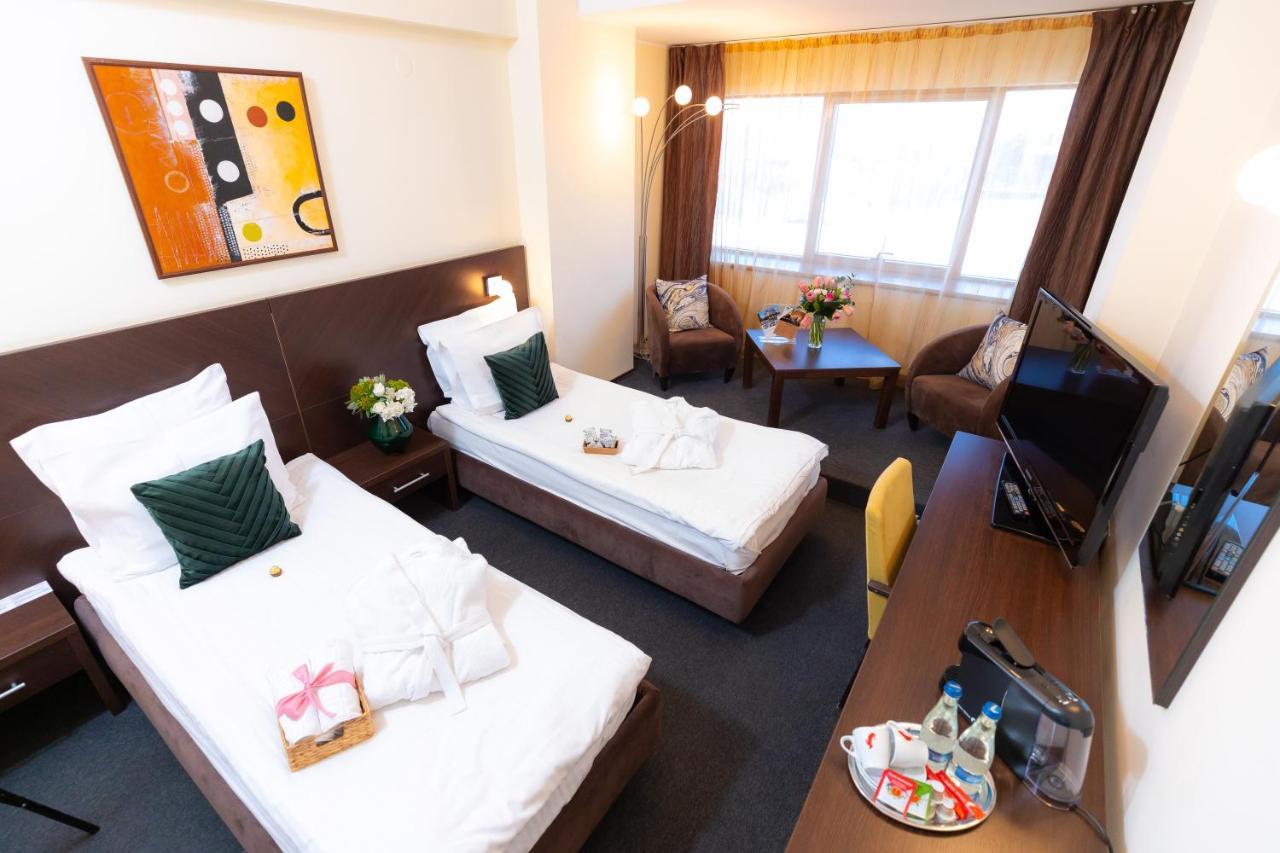 Hotel Terra Balneo Galaţi Buitenkant foto